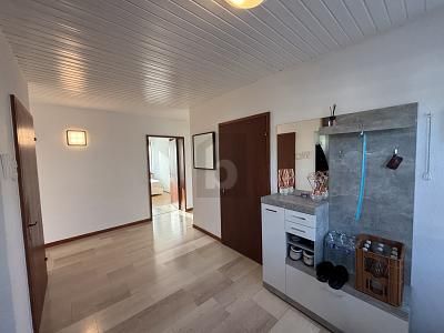 BUNGALOW, POSIZIONE TOP, TUTTO SU UN PIANO, INTERNAMENTE RISTRUTTURATO – 1770386392_4ffa22.jpg