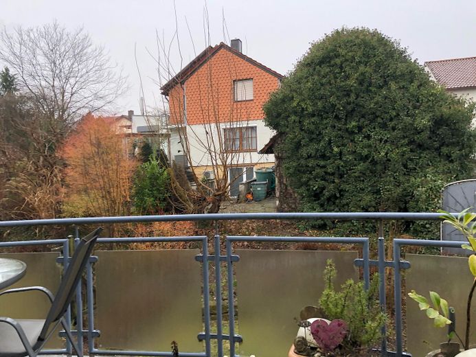 Sehr grosser Balkon