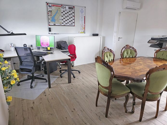 Kinder-/Arbeitszimmer 1