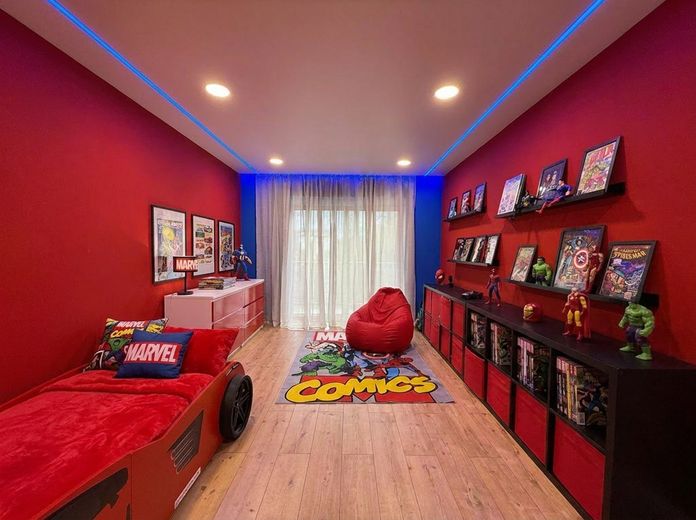 Casa a schiera terminale di lusso | 225 m² | Ristrutturata a nuovo nel 2025 | Classe A+ | FV + Swim Spa – Kinderzimmer 1 OG