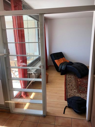 3,5-кімнатна квартира Leonberg. LEO Center am Stadtpark – Blick vom Esszimmer