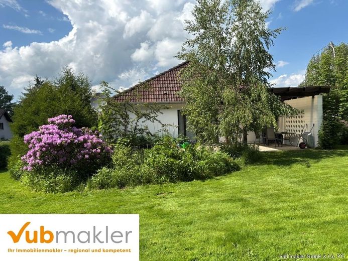 Modernisierter Bungalow mit Terrasse, Keller und großzügigem Grundstück in Förbau – VUB0002444-1