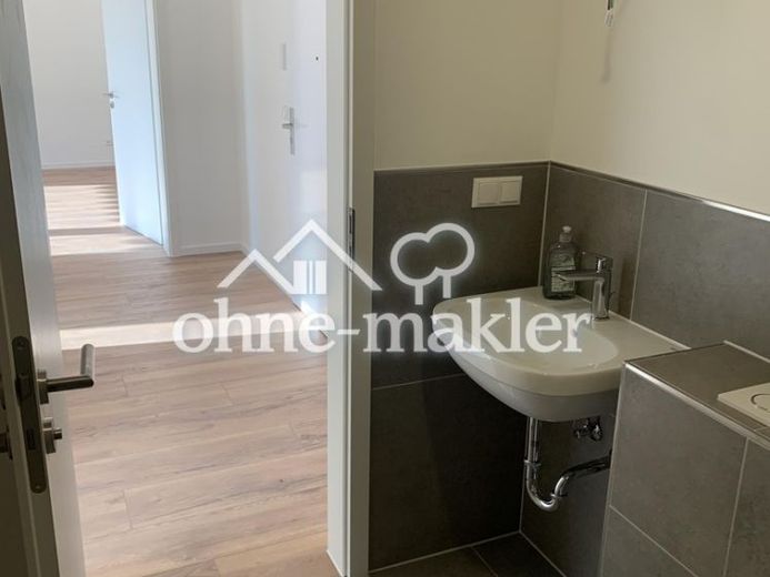 Helle 2-Zimmer-Wohnung in Hattersheim – kernsaniert, mit Balkon und Stellplatz – Photo 1