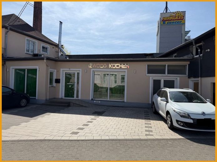 IHR LADEN IN ZENTRALE LAGE MIT STELLPLATZ! – Foto 1