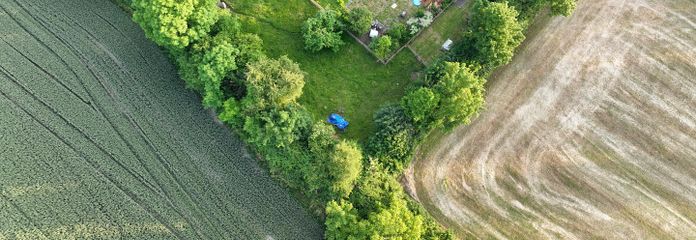 Idyllisches Leben auf dem Land mit Potenzial – Vogelperspektive I