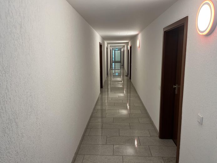 Vermietete Maisonette in Essen "WE176" | 6,30 % Bruttorendite | provisionsfrei | Paketoption – Hausflur