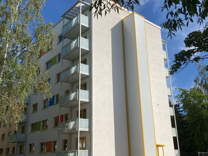 Mit dem Aufzug ins neue Zuhause - Erstbezug nach Sanierung – Foto 1