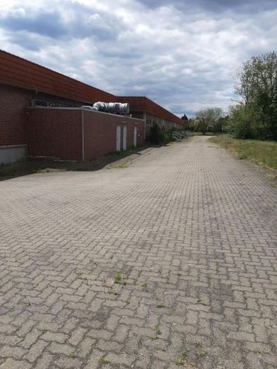Gewerbezentrrum zu verkaufen - ehemaliges Einkaufszentrum – Bild 10