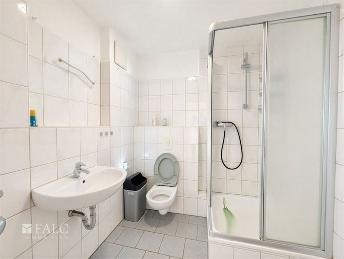 Ihr neues Zuhause in Herne: 2,5 Zimmer im 2.OG – Badezimmer - (KI generiert)