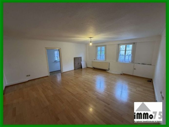 charmante Erdgeschosswohnung mit Einbauküche und Stellplatz – ruhig wohnen, bestens angebunden – फोटो 1