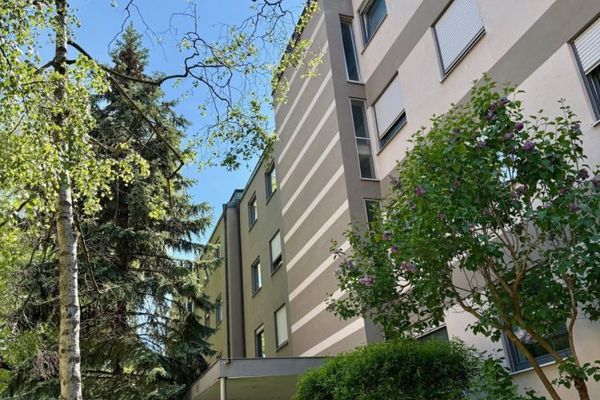 Anfragen per E-Mail! Apartment in beliebter Wohnlage in der Augsburger Innenstadt!