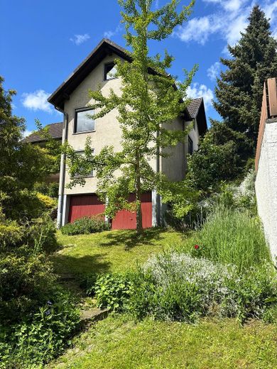 Großzügiges Einfamilienhaus mit Einliegerwohnung Garten & Blick – Foto 3