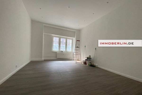 IMMOBERLIN.DE - Frisch sanierte vermietete Altbauwohnung in angenehmer Stadtlage