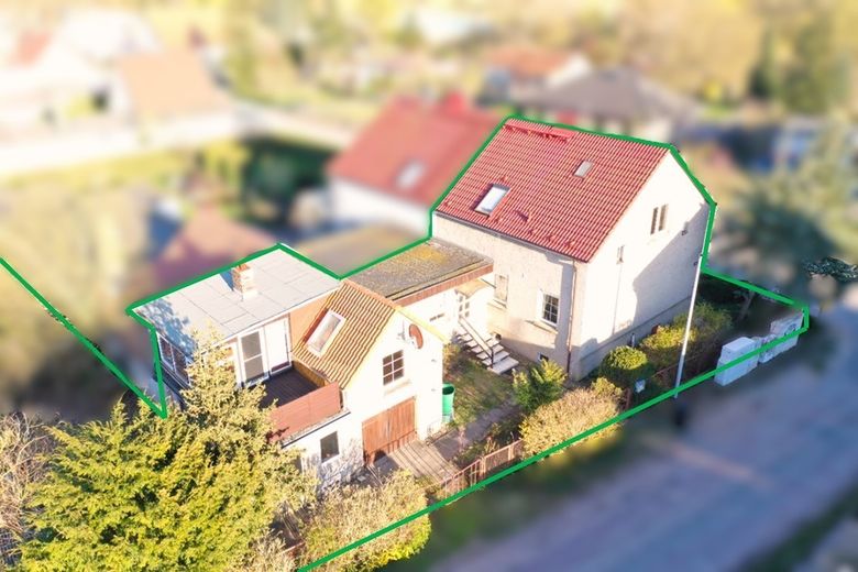 Charmante Doppelhaushälfte mit großem Grundstück und Einliegerwohnung oder Ferienwohnung – Foto 4