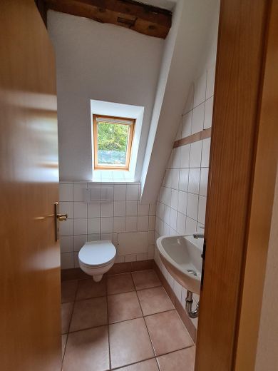 Edificio plurifamiliare con 10 unità abitative nel quartiere delle ville di Stendal – Gäste WC Nr. 49