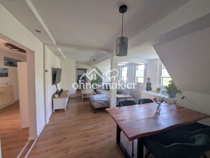 Exklusive Eigentumswohnung mit Kamin, Smart Home und neuer Einbauküche – Foto 1