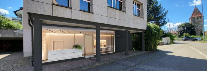Superficie commerciale al piano terra 90 m² per distributori automatici, negozio o ufficio | Schwäbisch Gmünd – Visualisierung 1