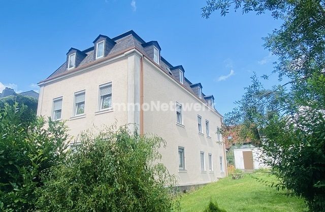 ***Großzügiges Vierfamilienhaus mit Potenzial - Kapitalanlage trifft Lebensqualität*** – Außen 2