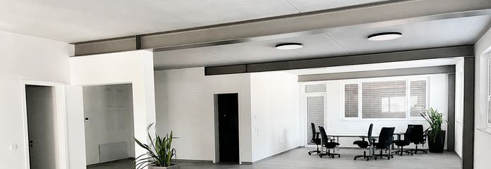 Superficie comercial – oficina, taller, almacén, venta y más – Bürofläche