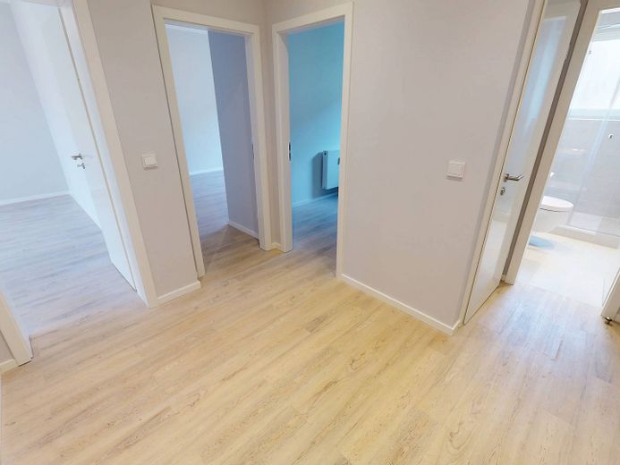 Vollständig renovierte 2-Zimmer-Wohnung mit BALKON, saniertem Bad und moderner EBK – Ansicht I: Flur