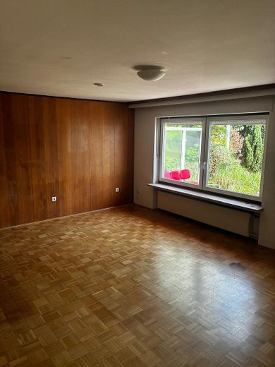 Bezugsfertiges Reihenhaus mit lichtdurchfluteter Glasterrasse – EG Wohnzimmer