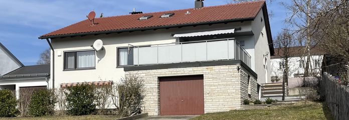 Südseite mit Whg. OG rechts