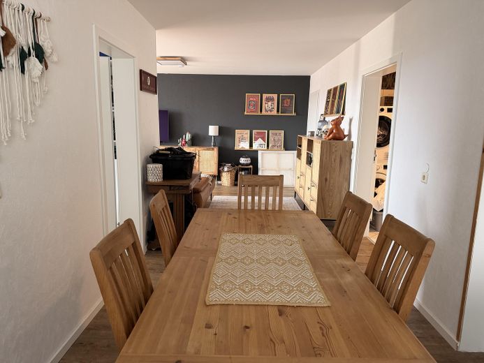 Без комісії: 3-кімнатна квартира з балконом і ліфтом – Esszimmer