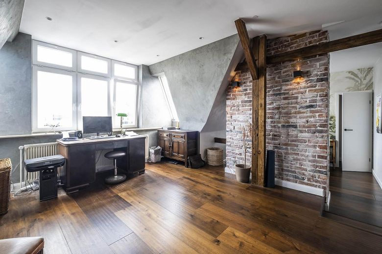 Appartamento loft unico con potenziale terrazza sul tetto a Ottensen – Foto 25