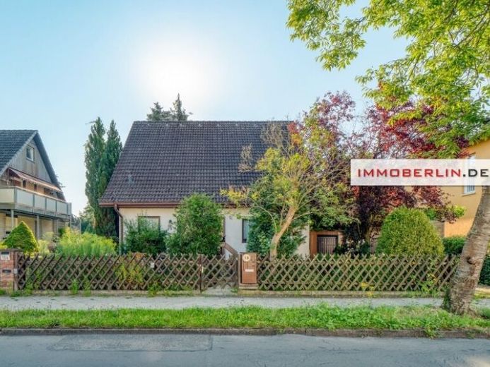 IMMOBERLIN.DE - Komfortables freistehendes Einfamilienhaus mit charmantem Ambiente – फोटो 1