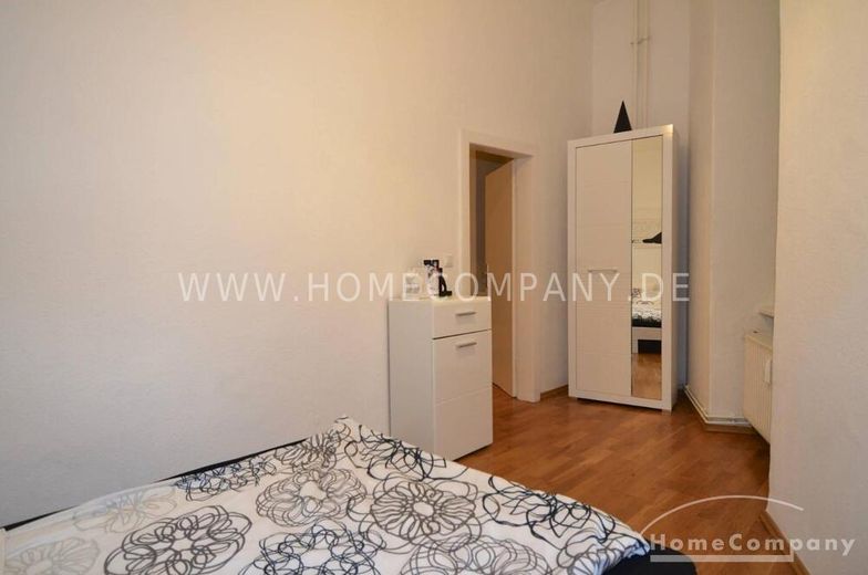 Top 2-Zimmerwohnung in der Kastanienallee, Berlin-Mitte, möbliert – db8c38625297bb98faea1e3daa3fbe66db04571e.jpg