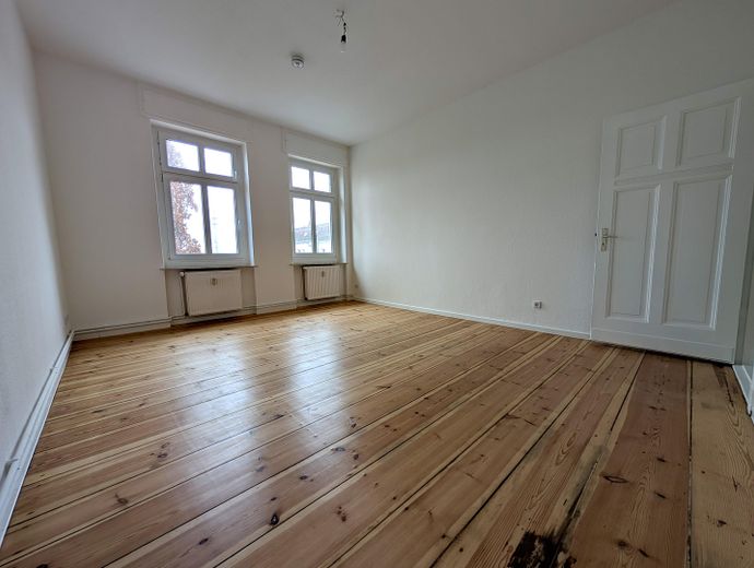 Helle 2- Zimmer- Wohnung in Luckenwalde – Schlafzimmer