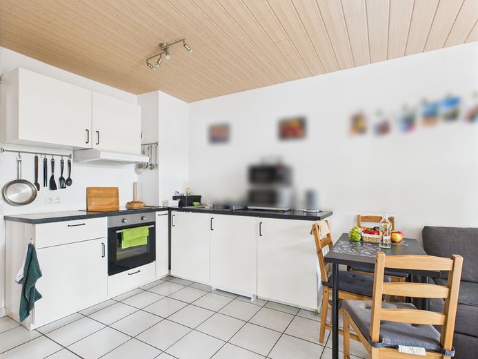 Helle Doppelhaushälfte mit Wintergarten und Einliegerwohnung in familienfreundlicher Lage – Foto 24