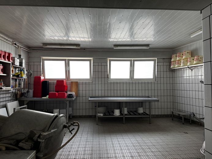 Produktionsraum / Wurtsküche
