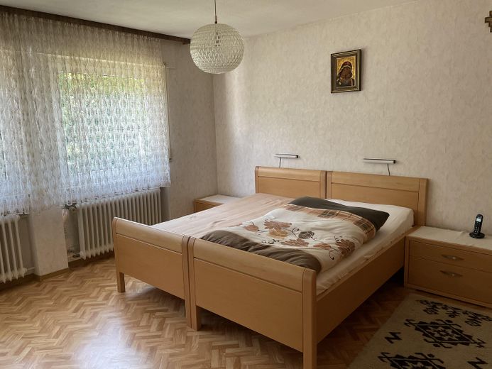 Schlafzimmer (OG)