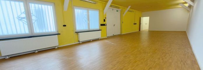 143 m² für Handwerk & Service - Büro, Lager & Arbeitsfläche