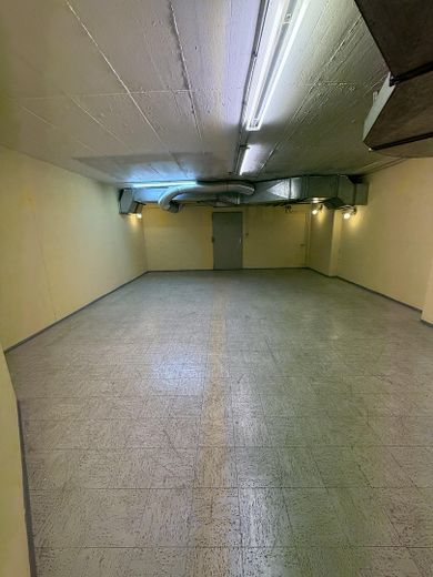 Hobby room | workshop | storage room with optional garage parking space in Munich Bogenhausen – Lager | Werkstatt 