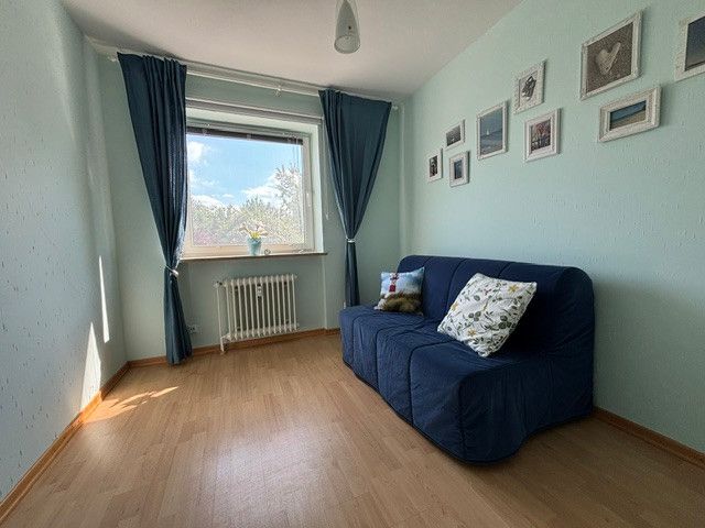 3 Zimmer-ETW, Loggia, Garage, mit Schwimmbad- und Saunaanteil – 2. Schlafzimmer
