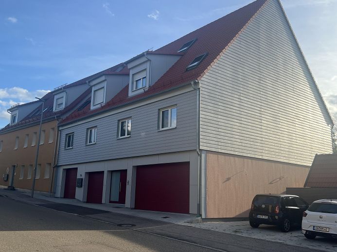 Bright 3-room apartment for sale – Ostseite 