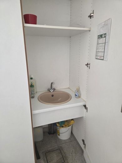 Büro / Praxisraum mit Lagerraum im Erdgeschoss in zentraler Lage – Foto 5