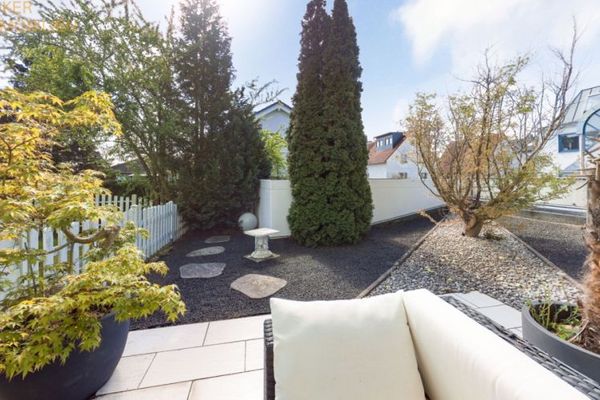 Mehr Raum, mehr Möglichkeiten: 5,5-Zimmer-Maisonette mit Garten & Garage in Nieder-Roden