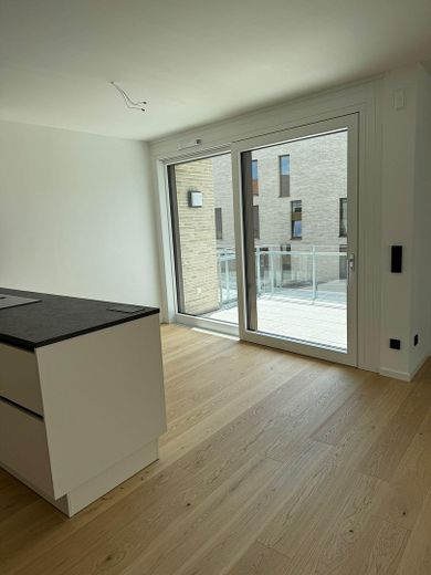 Stilvolle, neuwertige 3,5-Raum-Wohnung mit geh. Innenausstattung mit Balkon und EBK in Neckarsulm – Wohnzimmer