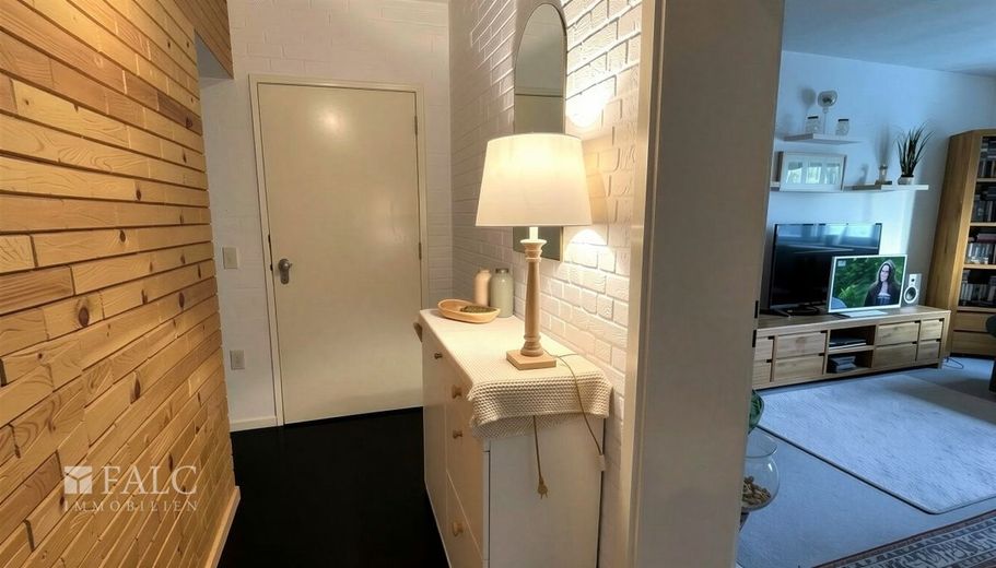 Helles Single‑Apartment mit guter Rendite – Flur - (KI generiert)