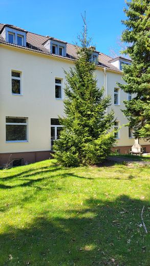 5 Raum-Wohnung mit Dachterrasse und privatem Garten – Foto 3