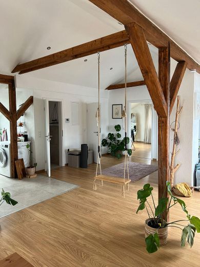 Wunderschöne Dachwohnung zentral und ruhig gelegen in Lörrach – Foto 2