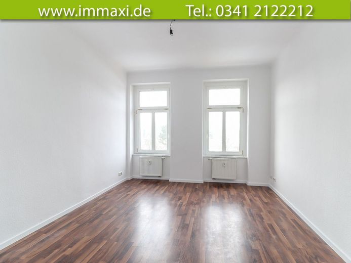 ANGER-CROTTENDORF + 3 ZIMMER + EINBAUKÜCHE + AB SOFORT FREI – Wohnzimmer