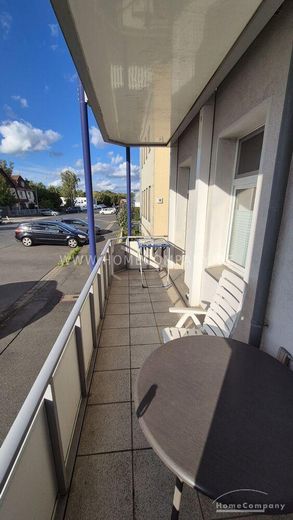 Schöne, gemütliche 2 Zi.-Wohnung, möbliert, mit Balkon Richtung Westen. – 32443b64a8f2f511f4eda673df8b7ba58ea4ed5a.jpg