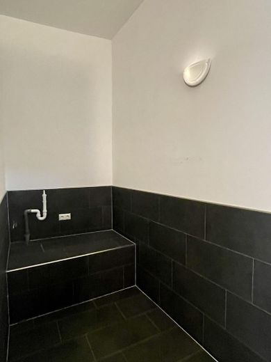 3-Zimmer kernsaniert im Zentrum von Aachen WG tauglich – Foto 17