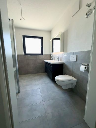 3,5 Zimmer – Badezimmer