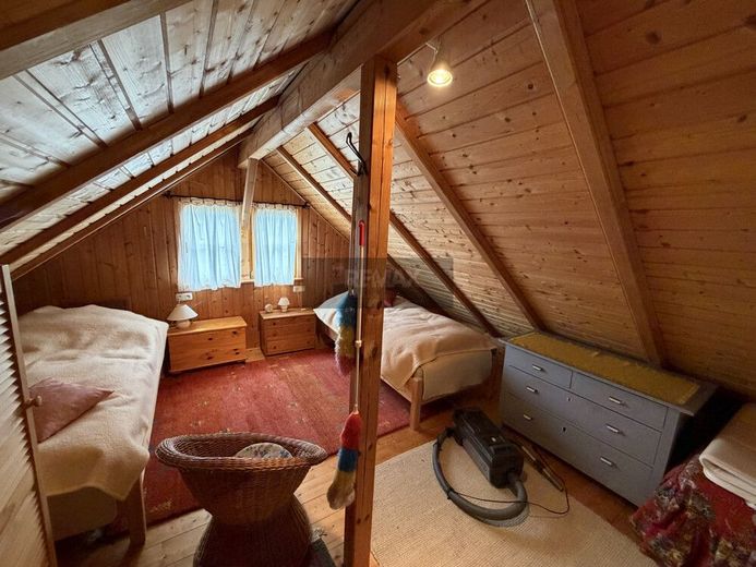 Freizeitgrundstück mit zwei Häusern, Wintergarten &amp; traumhaftem Ausblick – Bild 14