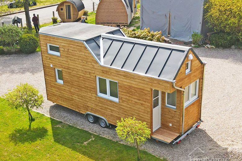 Pyrbaum Tiny House auf Rädern mit Grundstück für Steueroptimierte Kapitalanlage Gewerbetreibende – RTH-KfW55-Paulownia-005-1200x800